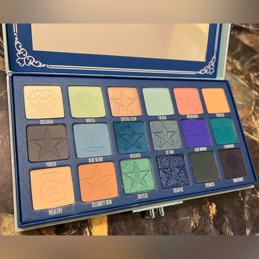 Jeffree Star Blue Blood Eyeshadow Palette